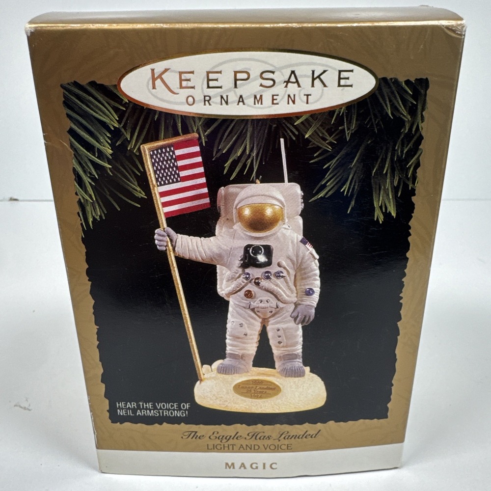 Hallmark Keepsake‎ Ornament The Eagle Has Landed Astronaut 1994